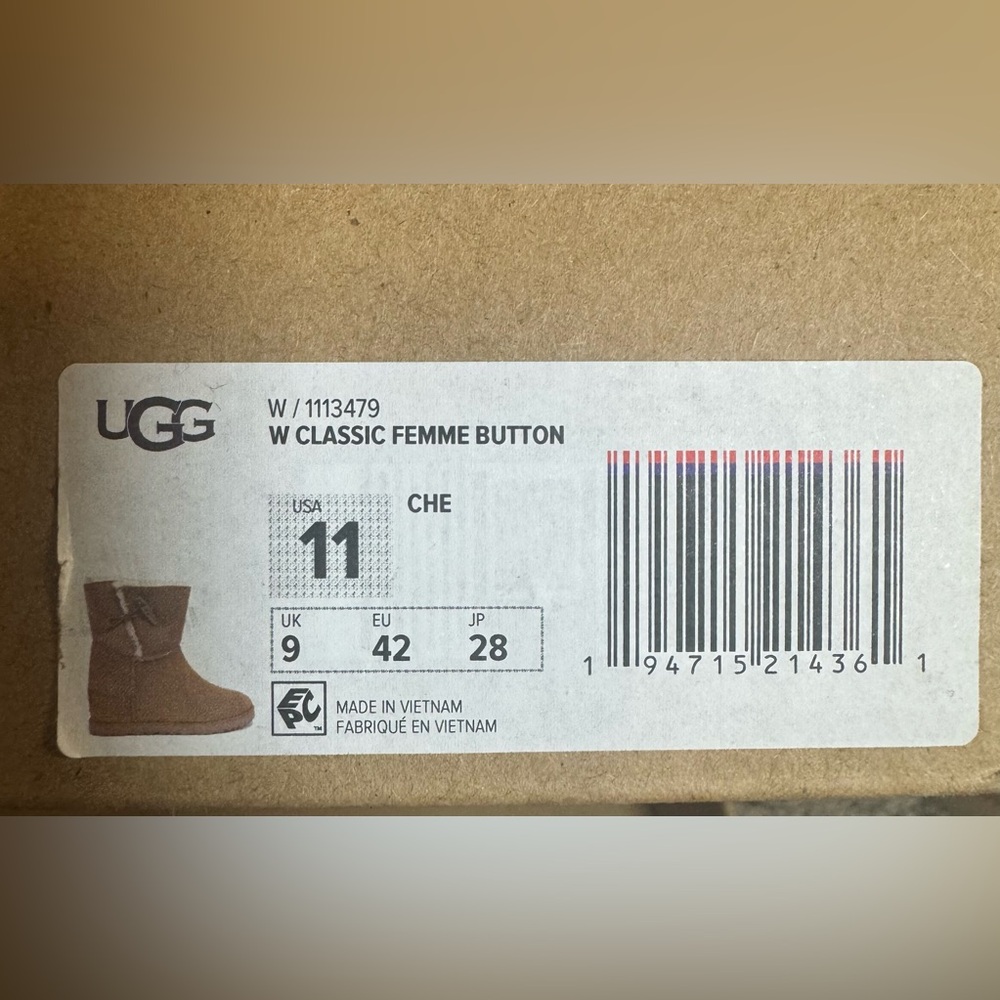 Ugg Boots - image 8